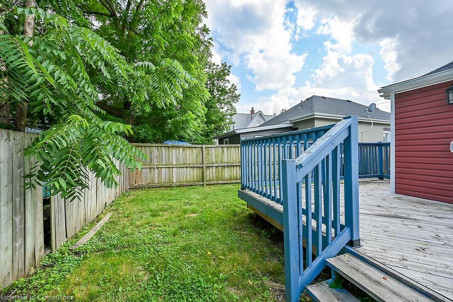 16 Webling Street Property Photo 28