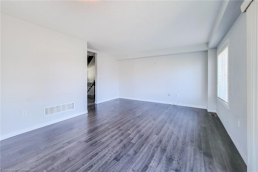 20 Mcconkey Crescent Property Photo 21