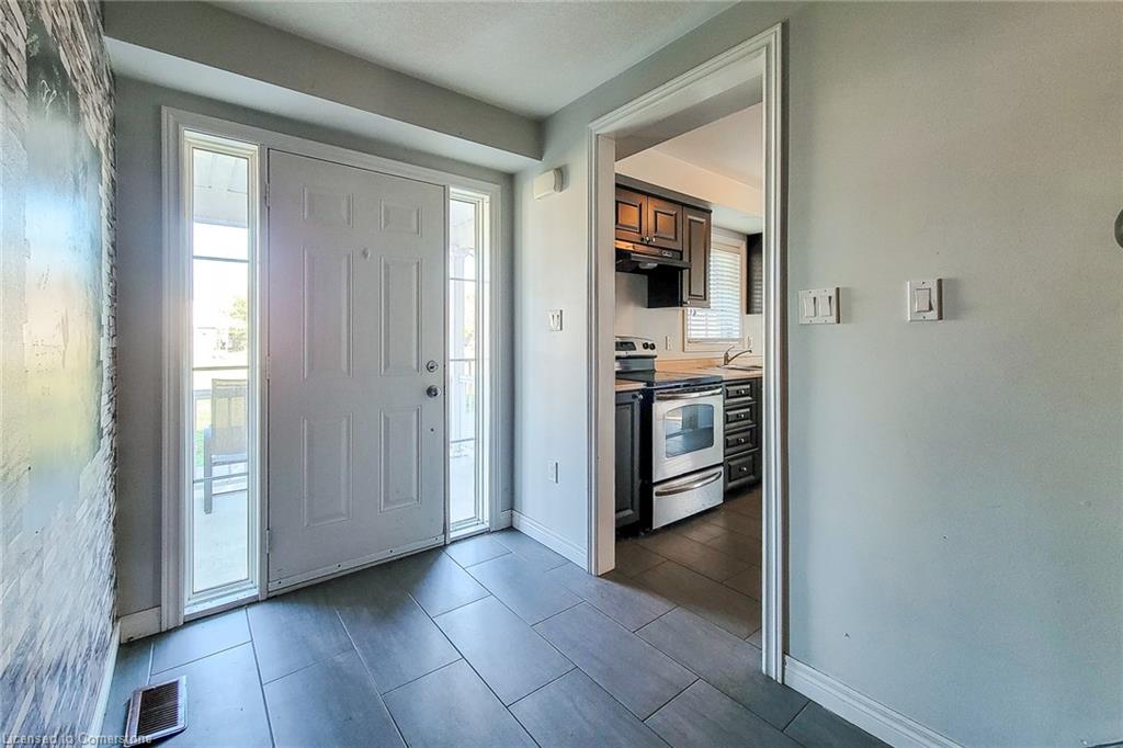 20 Mcconkey Crescent Property Photo 23