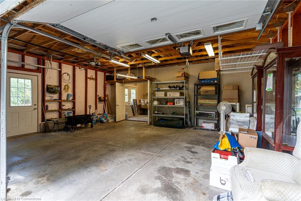 94 Sutherland Street W Property Photo 42