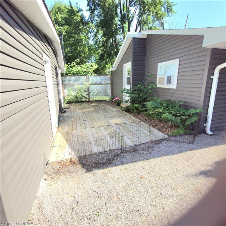 7 Pepper Lane Property Photo 24