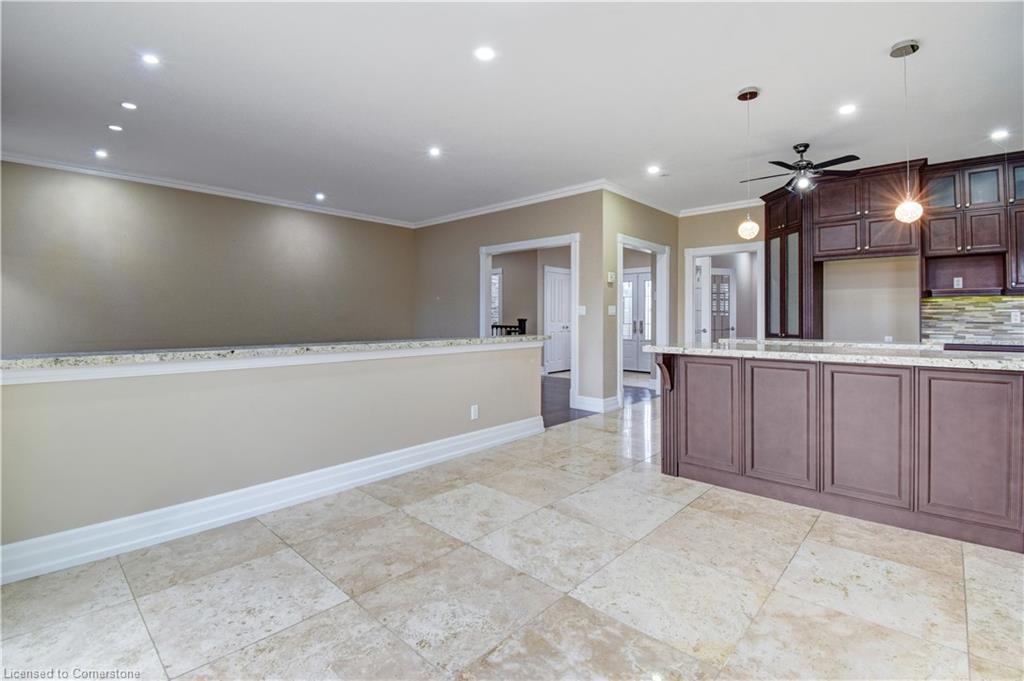9153 Eighth Line Property Photo 16