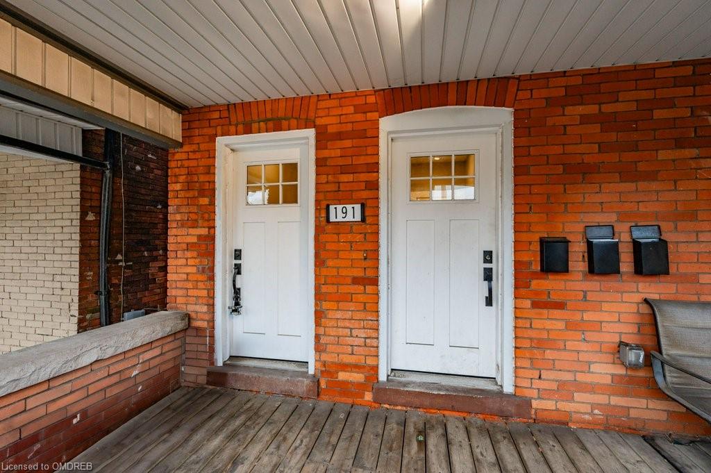 191 Wentworth Street S Property Photo 3