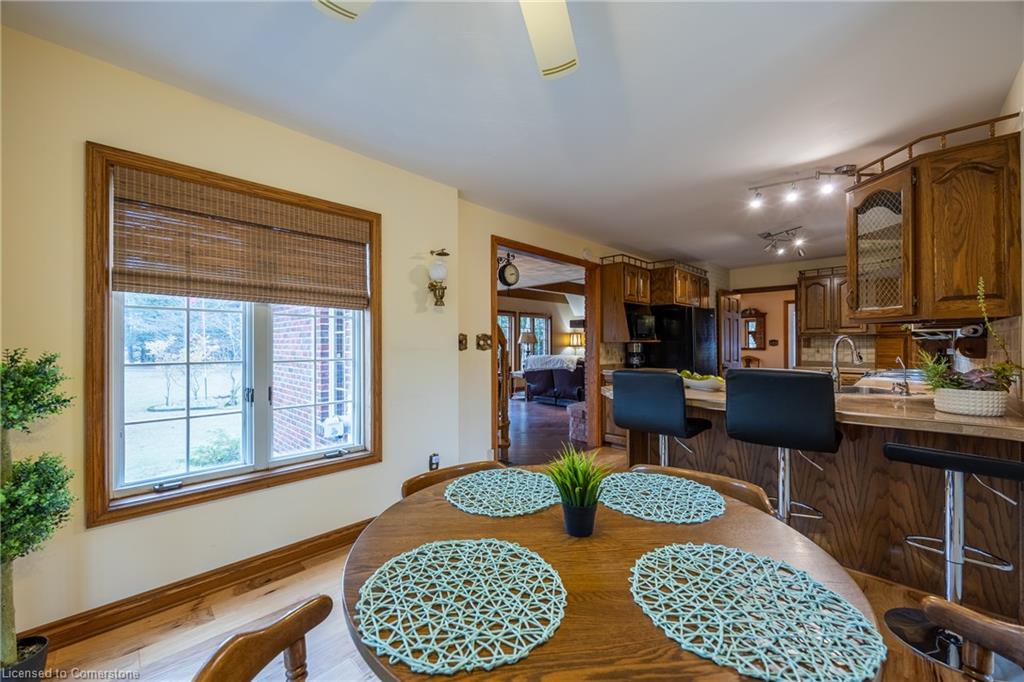 21 Mcdowell Road W Property Photo 11
