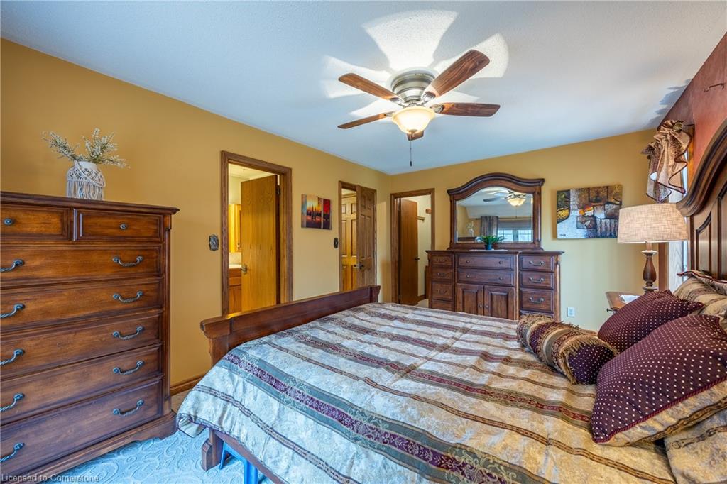 21 Mcdowell Road W Property Photo 15