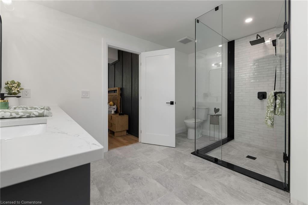 14 St Georges Court Property Photo 14