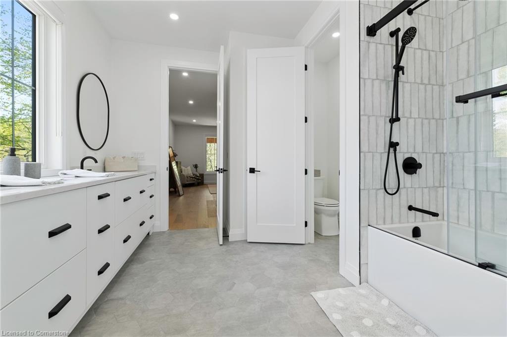 14 St Georges Court Property Photo 24