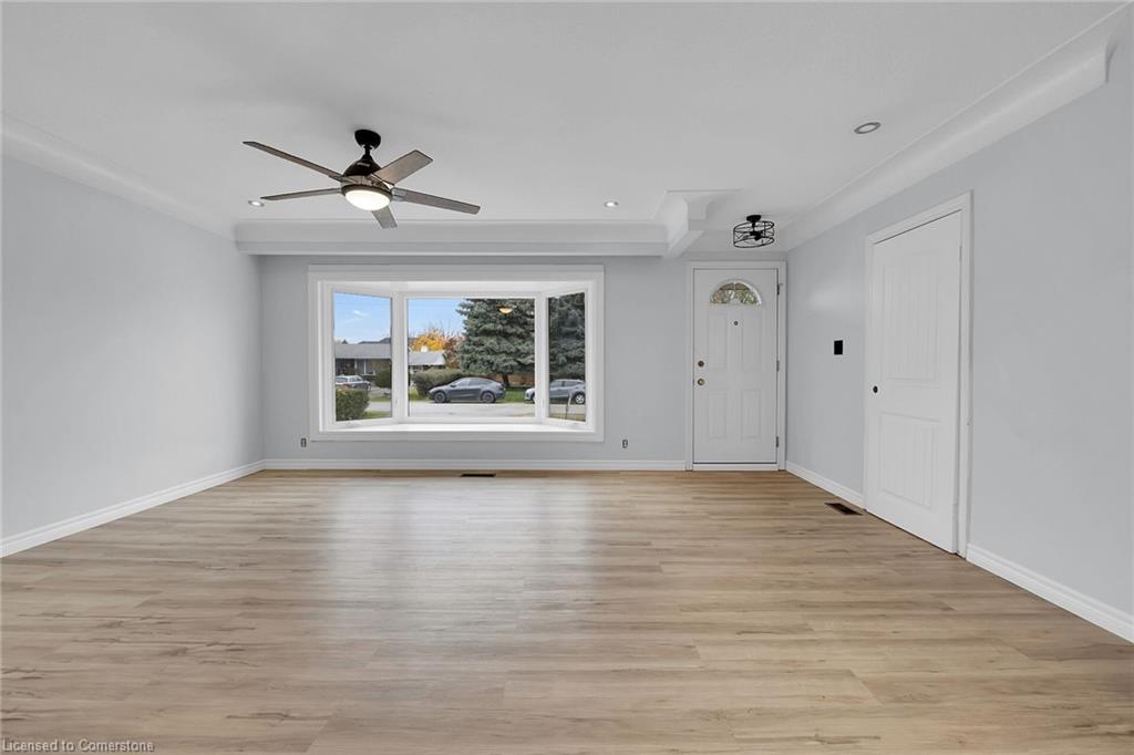 46 Oriole Crescent Property Photo 14