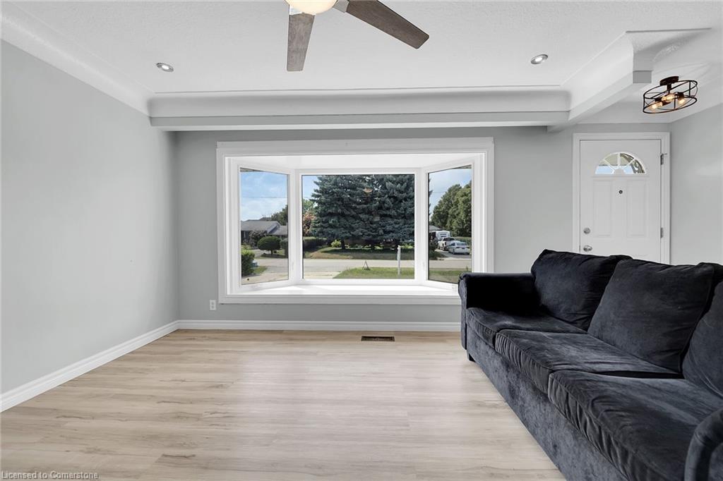 46 Oriole Crescent Property Photo 15