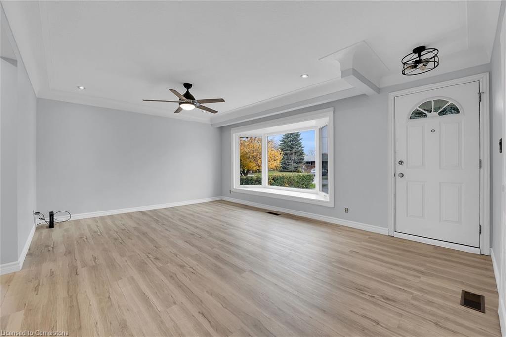 46 Oriole Crescent Property Photo 16