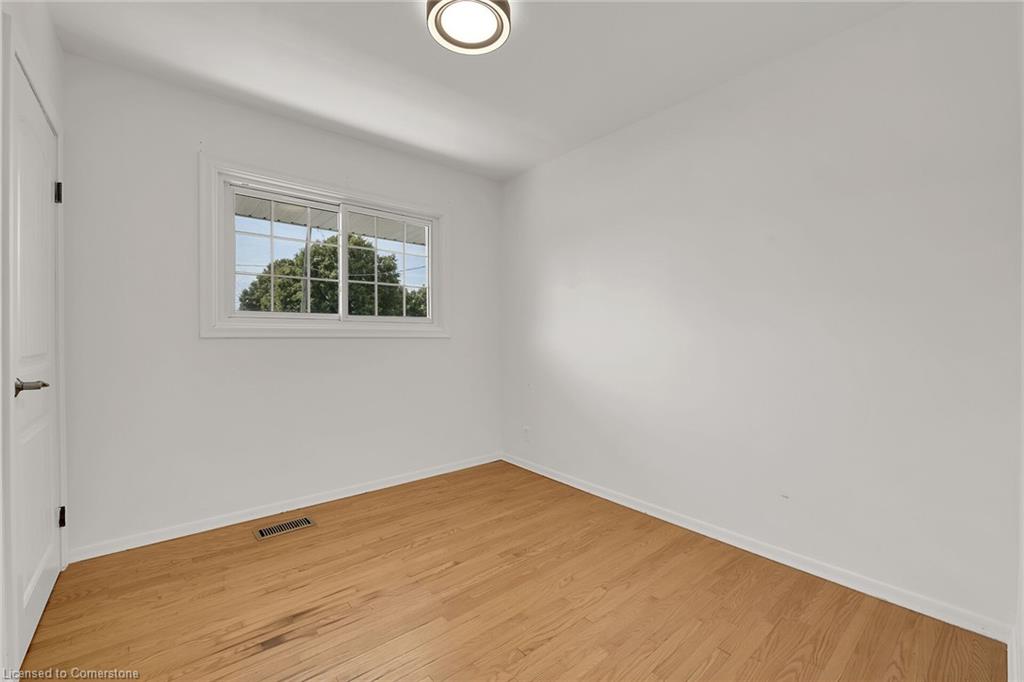46 Oriole Crescent Property Photo 21