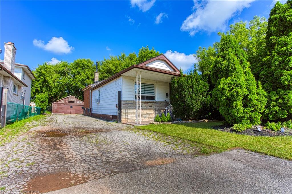 191 Margaret Avenue Property Photo 2