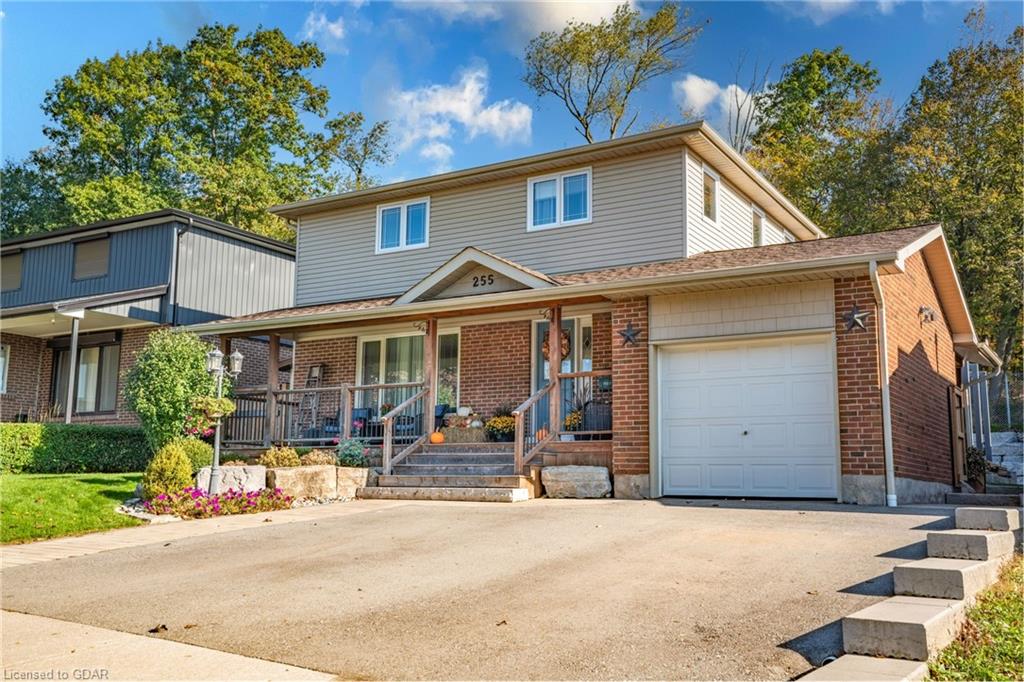 255 Kingham Road Property Photo 3