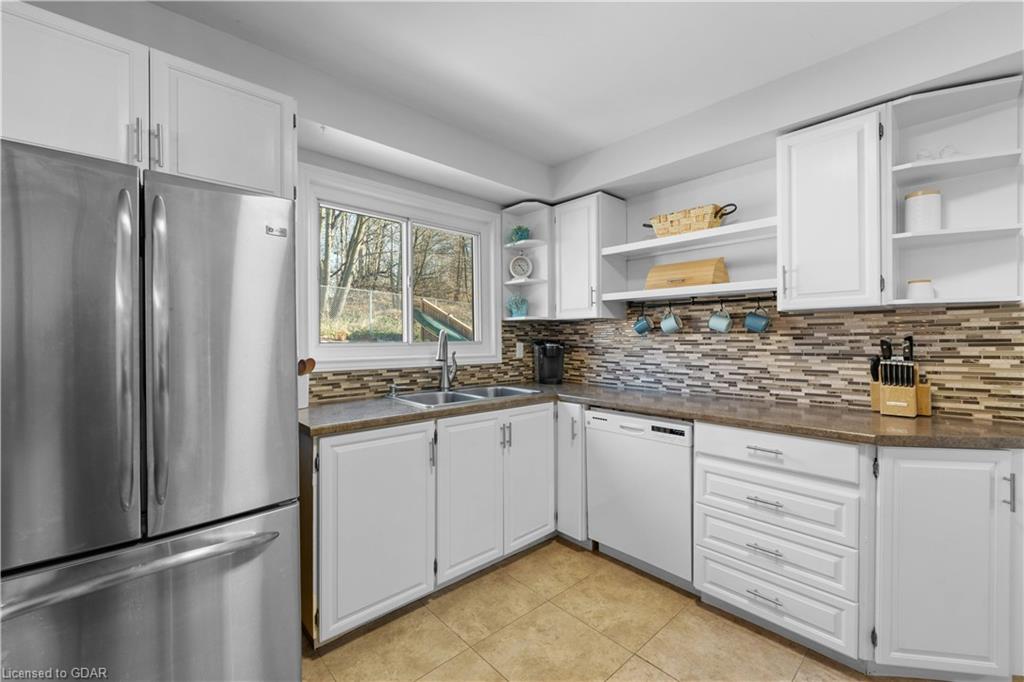 255 Kingham Road Property Photo 16