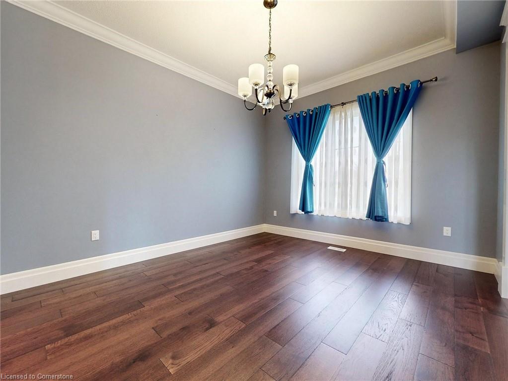 300 Deerfoot Trail Property Photo 12
