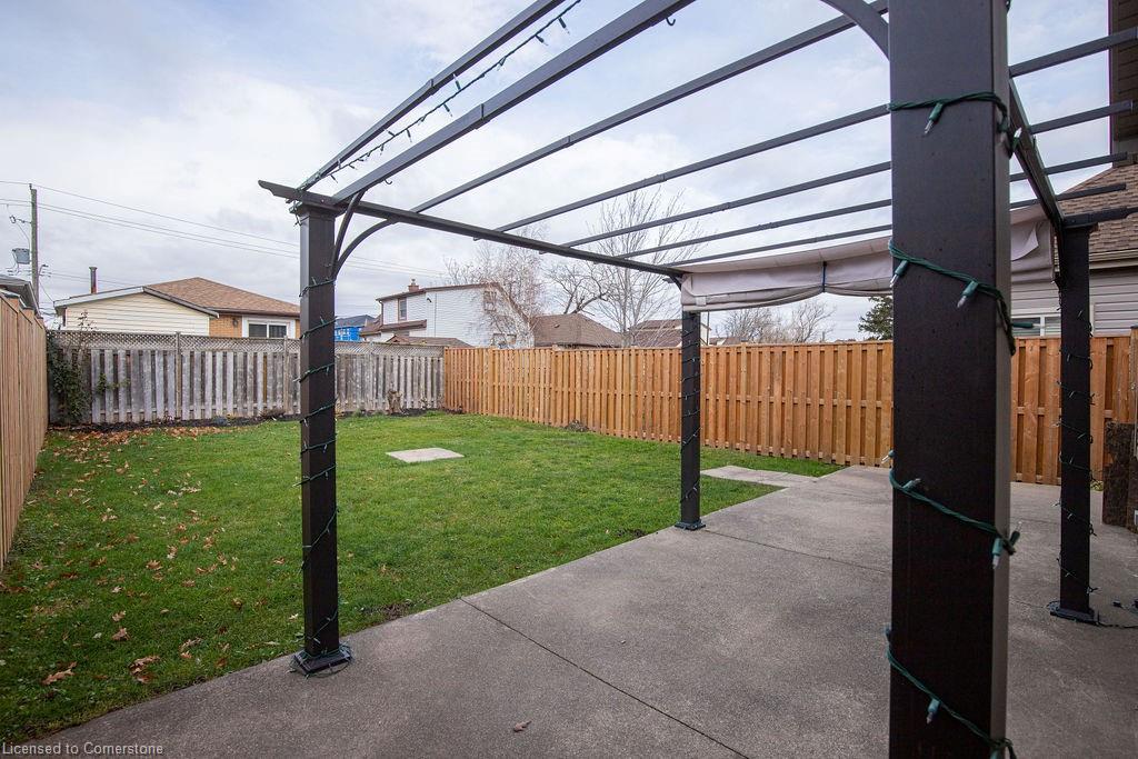 551 Barnaby Street Property Photo 26