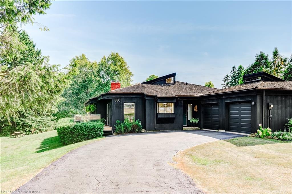 380 Parkside Drive Property Photo