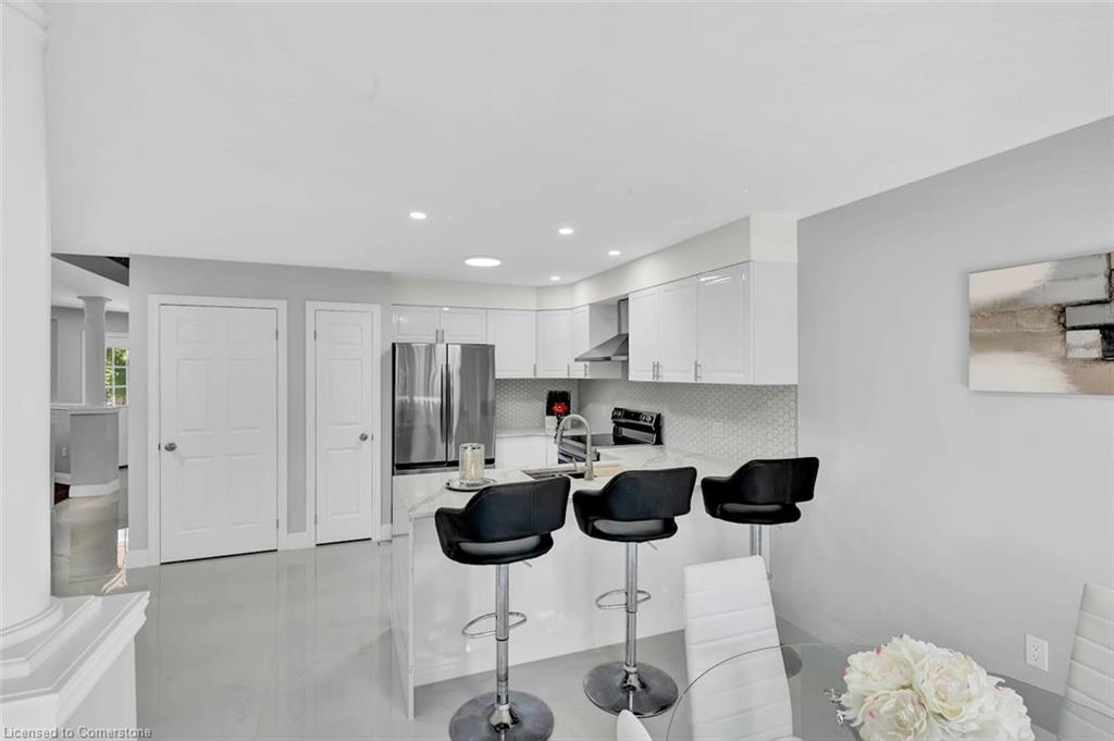 92 Pebblecreek Drive Property Photo 18