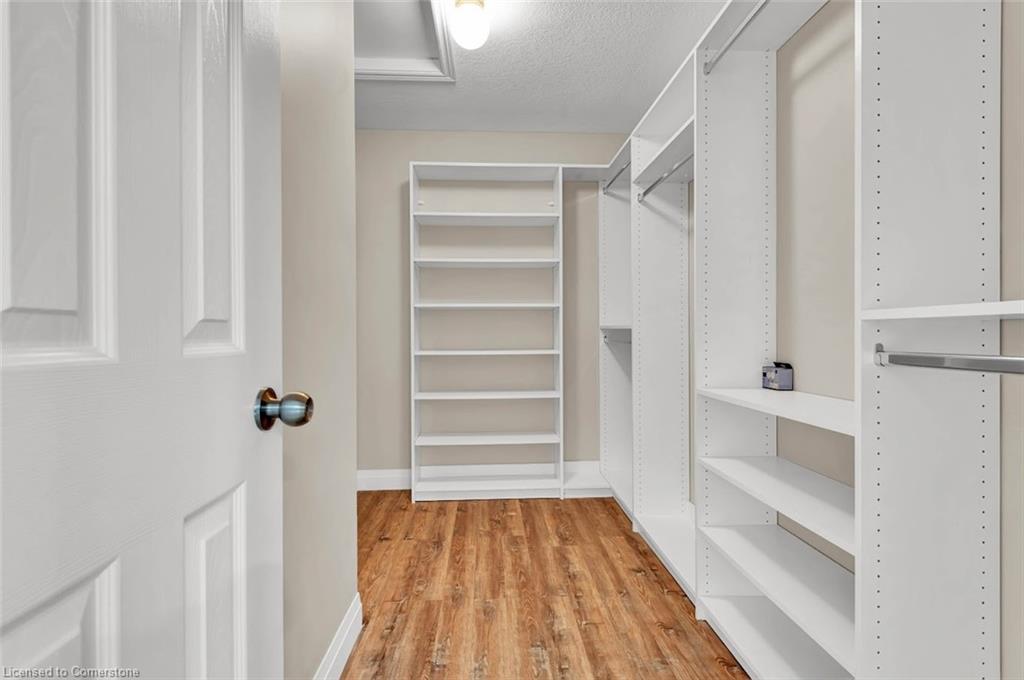 92 Pebblecreek Drive Property Photo 27