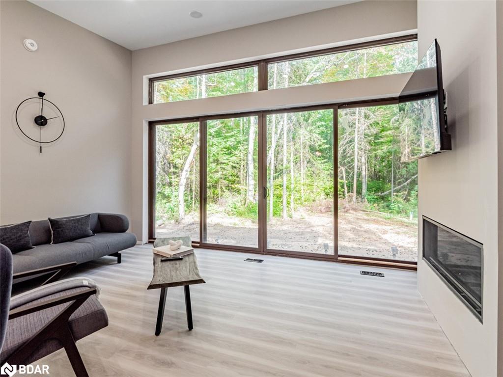 16-4727 Elephant Lake Road Property Photo 13
