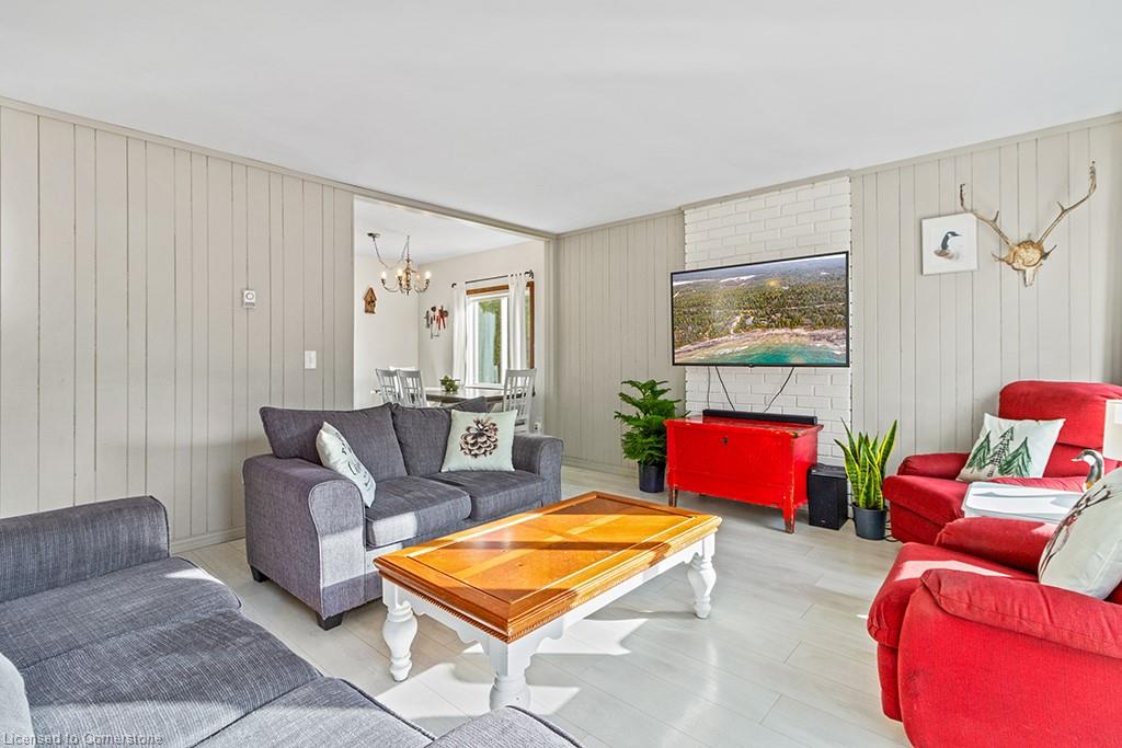 1100 Dorcas Bay Road Property Photo 8