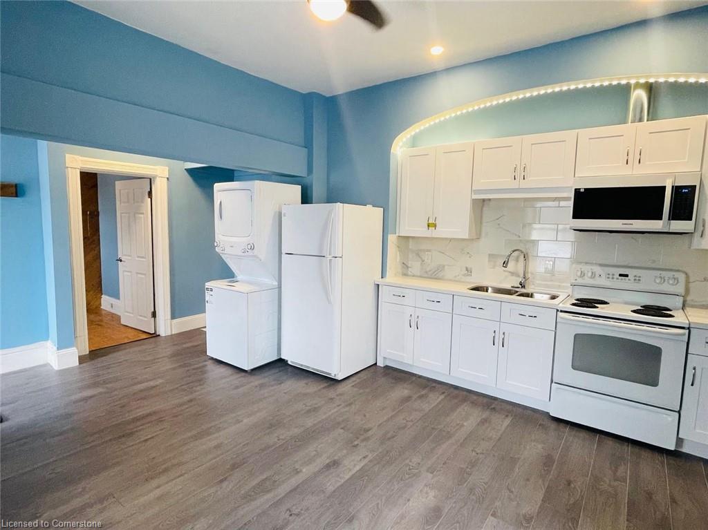 354 Dundas Street N Property Photo 5