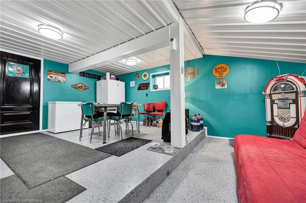 7078 Perth Line 86 Property Photo 19
