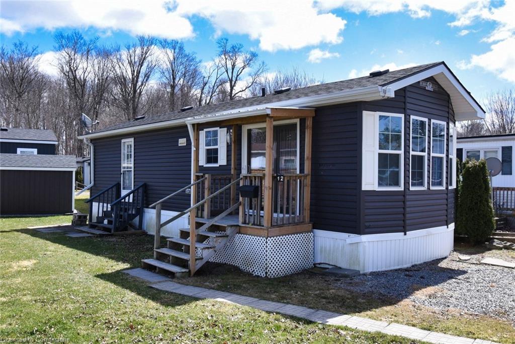 2490 Governors Road Property Photo 2