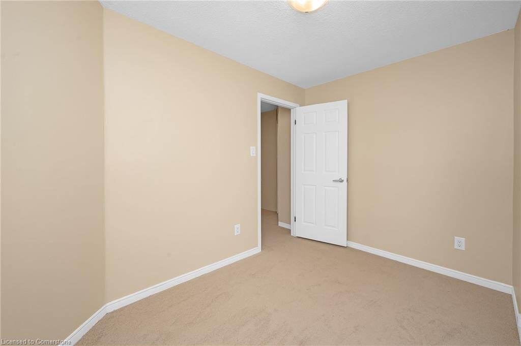 442 Mary Street Property Photo 13