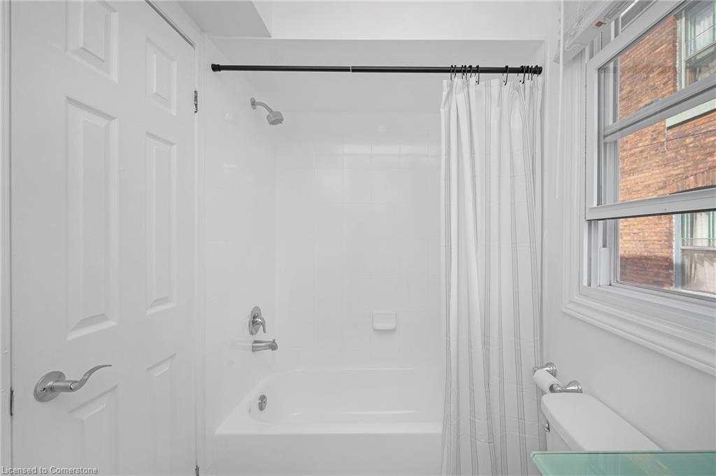 442 Mary Street Property Photo 15