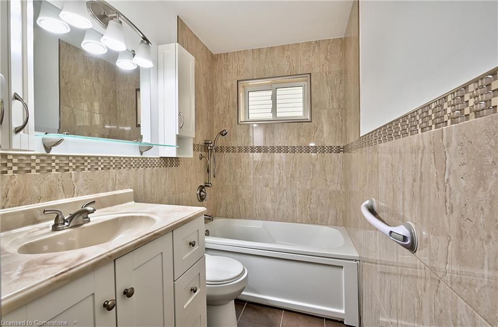 2-1476 Barton Street E Property Photo 6