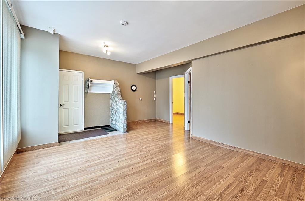 1476 Barton Street E Property Photo 14