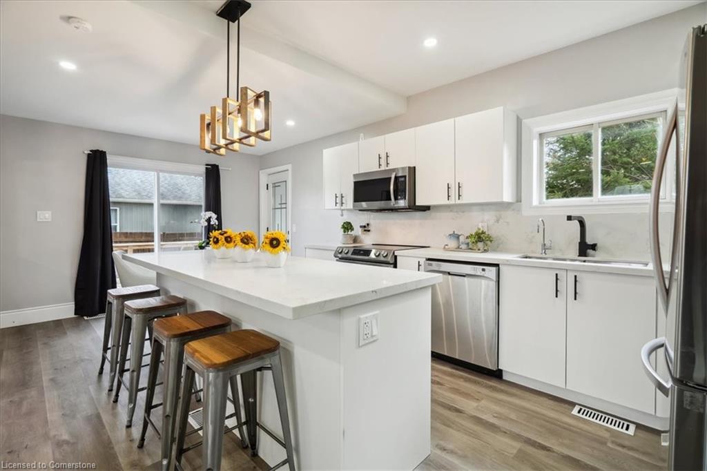 59 Stanley Street Property Photo 10
