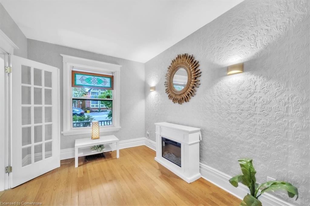 21 Sunset Avenue Property Photo 8