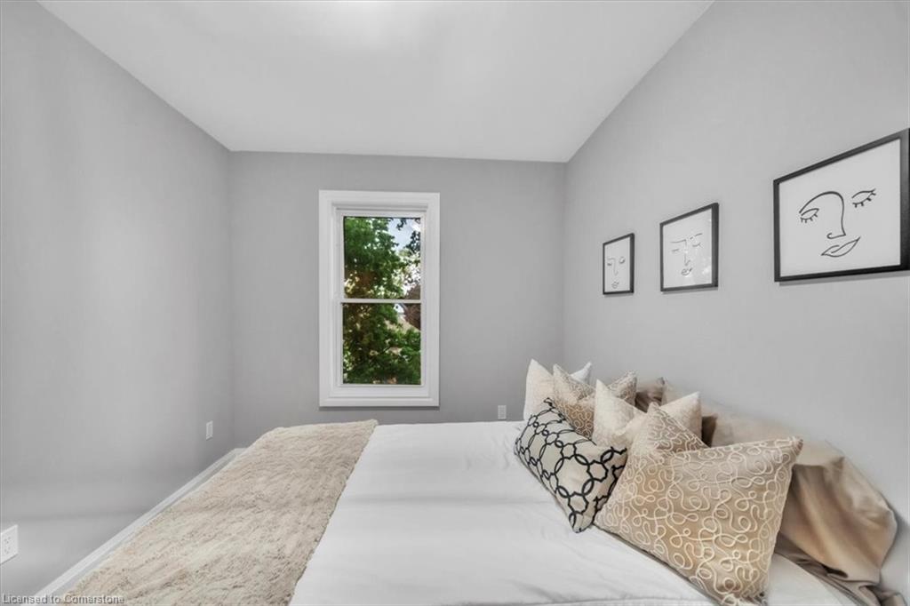 21 Sunset Avenue Property Photo 28