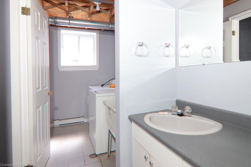 13 Cumming Street Property Photo 12