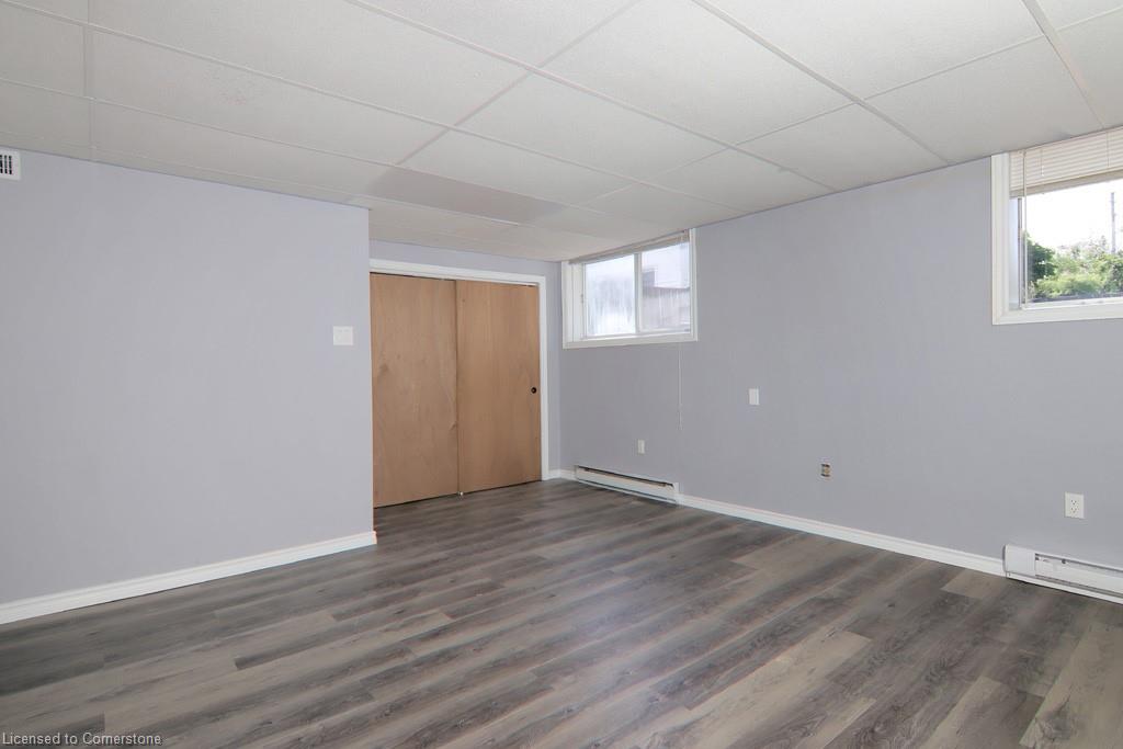 13 Cumming Street Property Photo 16