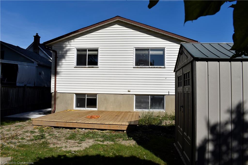 13 Cumming Street Property Photo 41