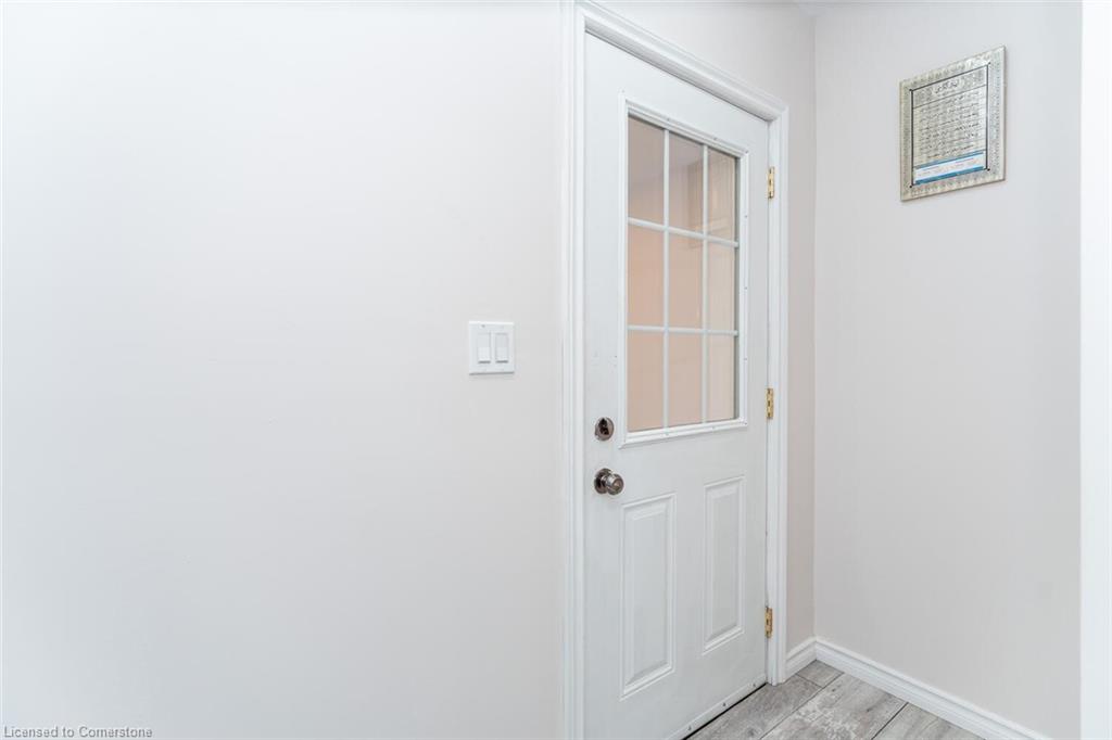 4 Beaumont Crescent Property Photo 12