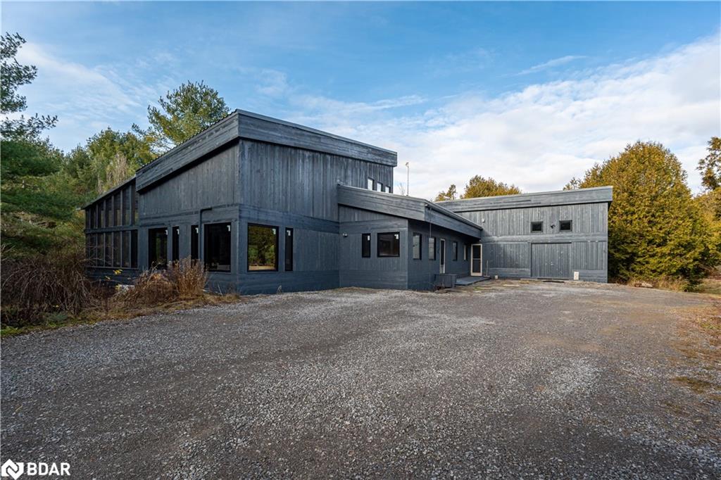 1080 Clydesdale Road Property Photo 6