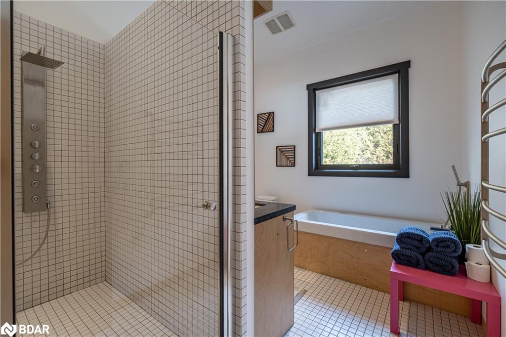 1080 Clydesdale Road Property Photo 30