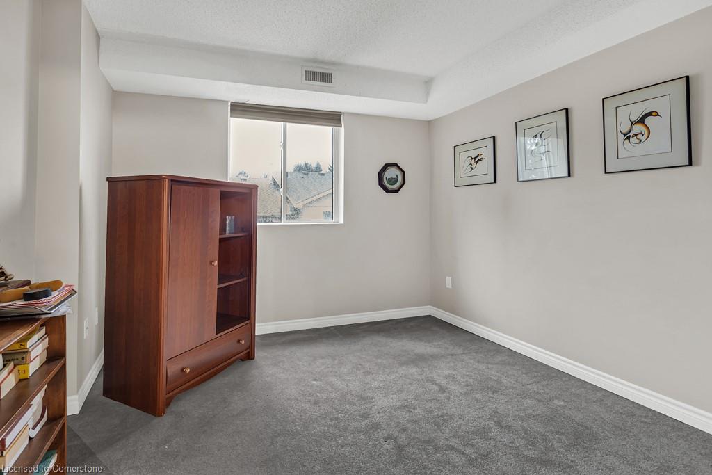302-163 Ferguson Drive Property Photo 11