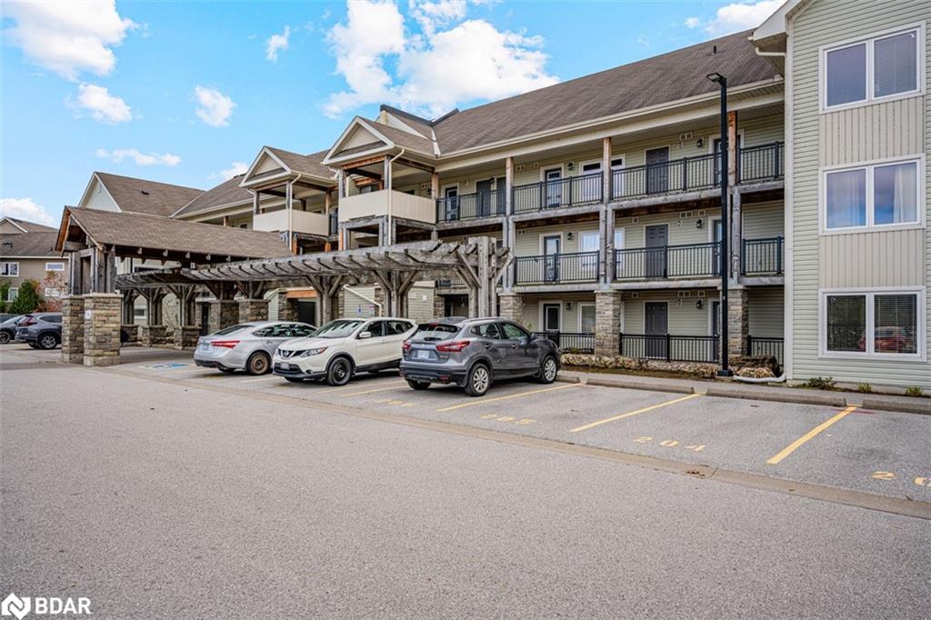 206-6 Brandy Lane Drive Property Photo 2