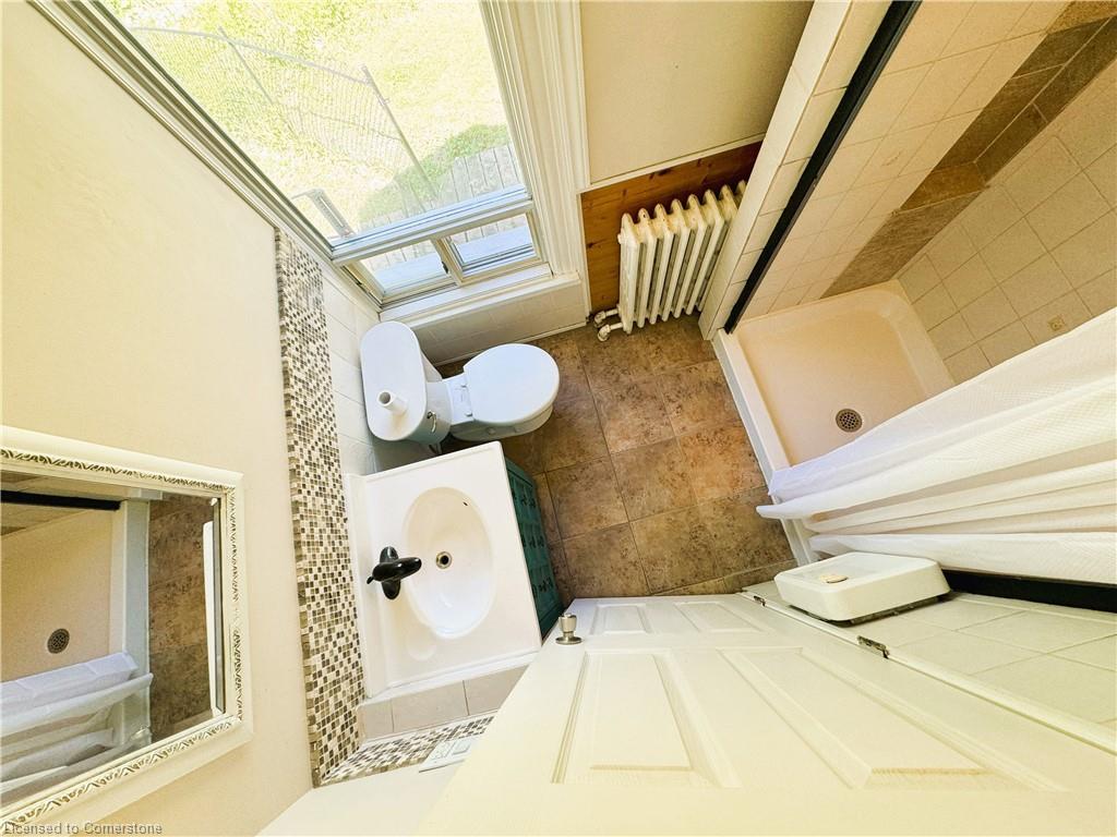 180 Carroll Street Property Photo 29