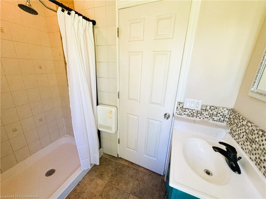 180 Carroll Street Property Photo 30