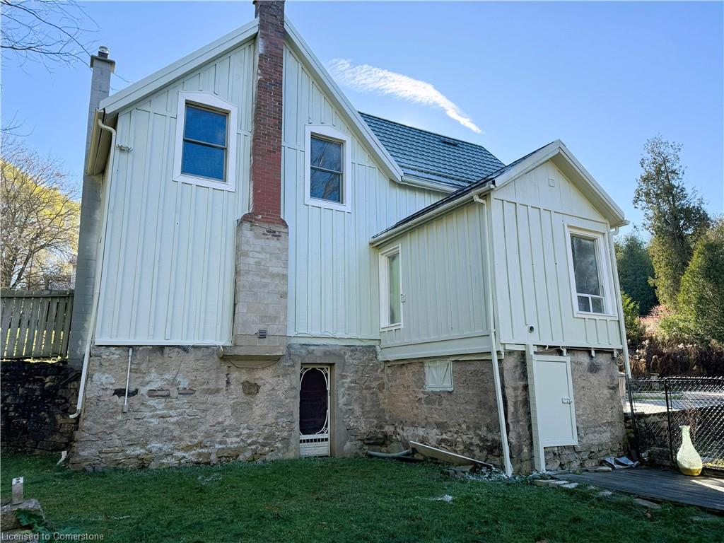 180 Carroll Street Property Photo 31