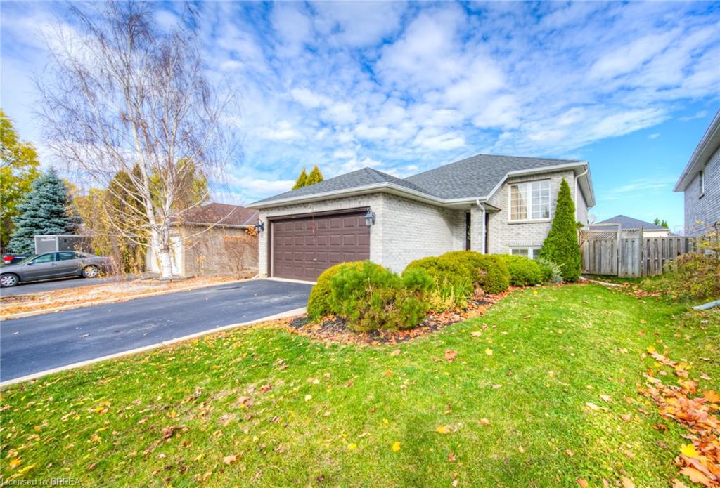 16 Mcguiness Drive Property Photo 2