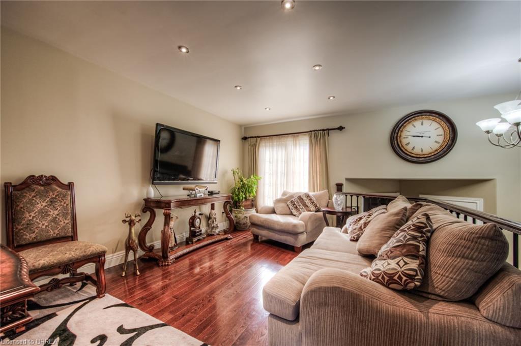 16 Mcguiness Drive Property Photo 7