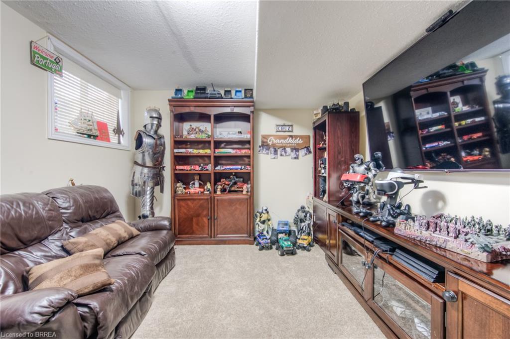 16 Mcguiness Drive Property Photo 31