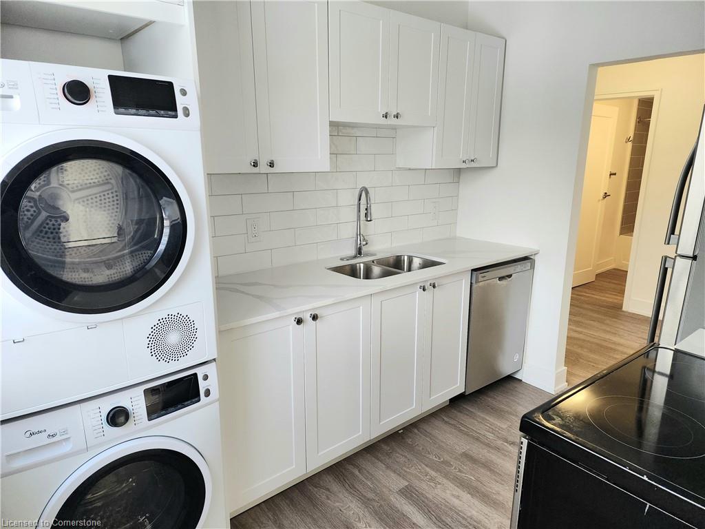 7-10 West Park Avenue Property Photo